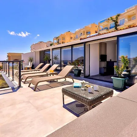 Luxury 5 Bedroom With Heated Infinity Pool & Amazing Sea Views Willa Kaş